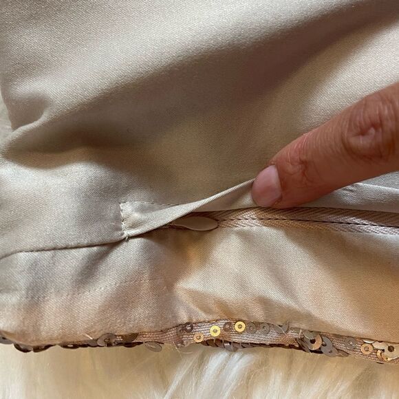 Kenneth Cole Reaction Home Rose Gold Sequin Pillow Covers, Set of 2 | SZ 15 x 15 - Picture 4 of 11